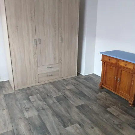 Monteurzimmer 1 Brinckmann *